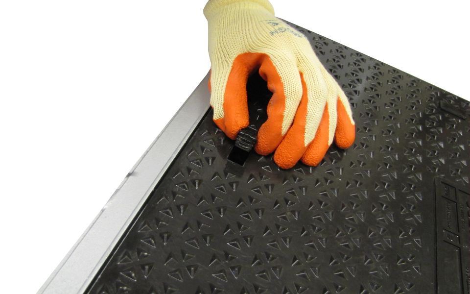 Composite Cover Grommets Slider 4